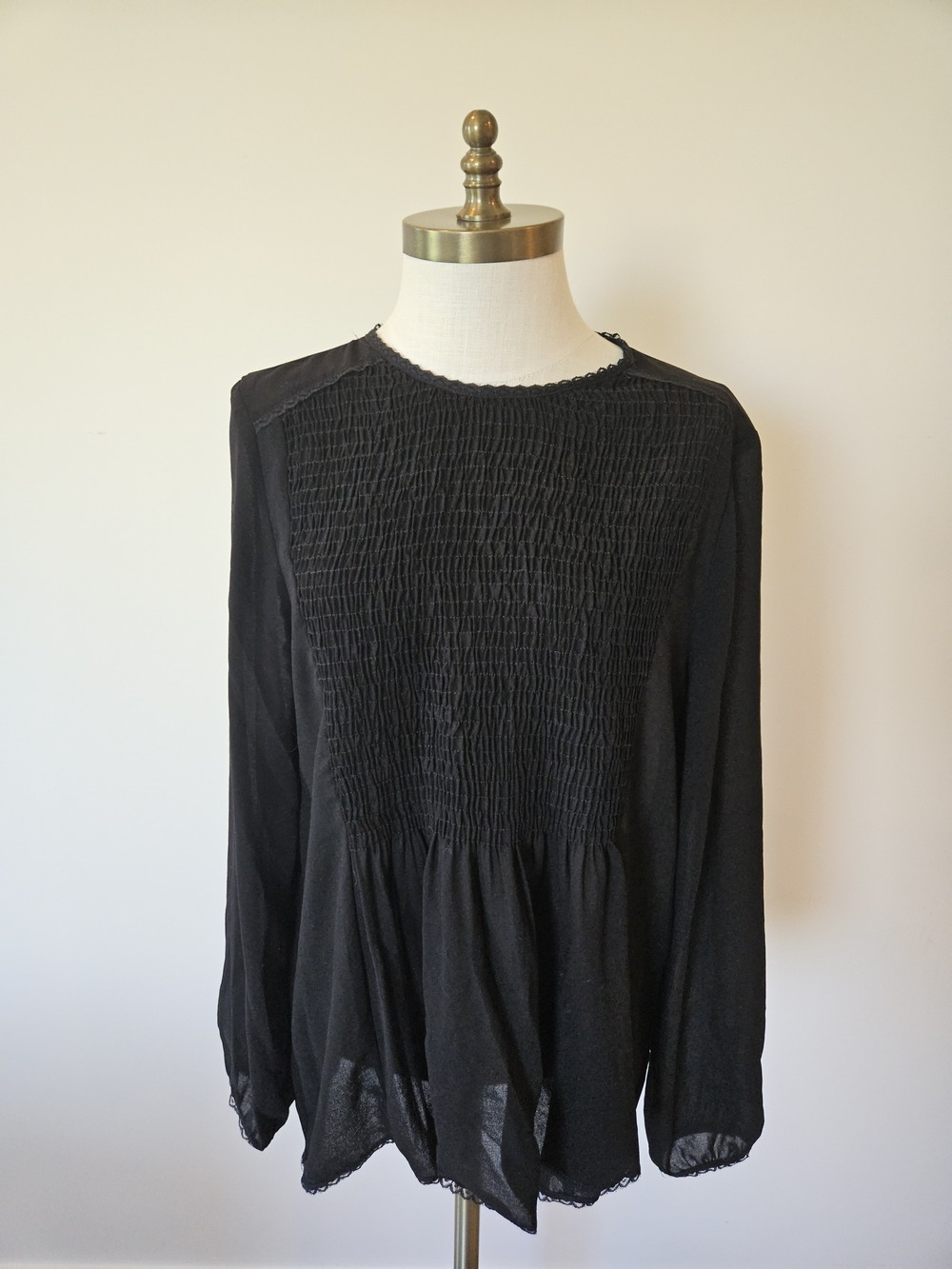Zara Basic Black Textured Long Sleeve Blouse